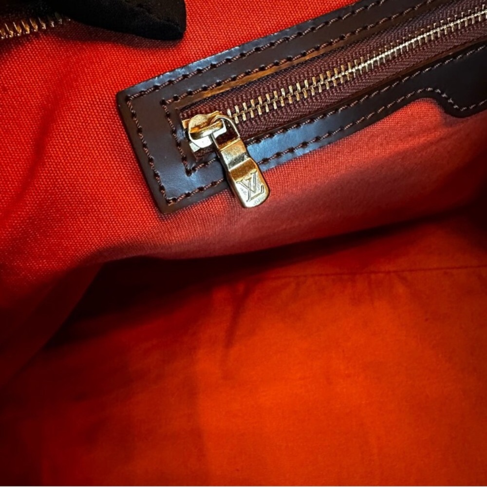 Louis Vuitton Vintage Chelsea Shoulder Bag w/Dust Bag - Picture 7 of 9